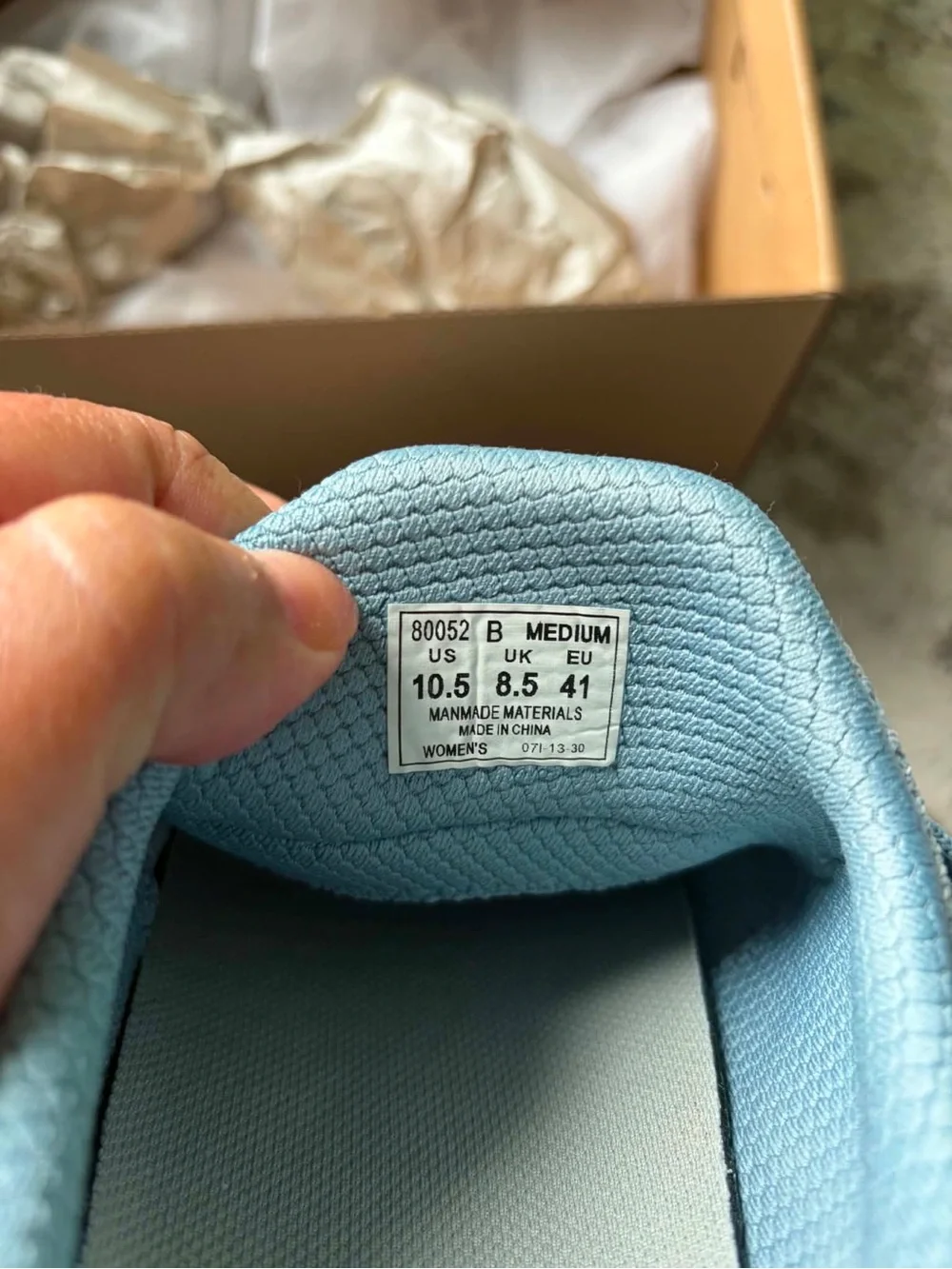 Orthofeet Naya Knit Sneakers in Light Blue (Size 10.5, medium (b) width)